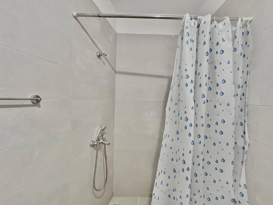 Coral Apartment - City Center Тирана Екстериор снимка