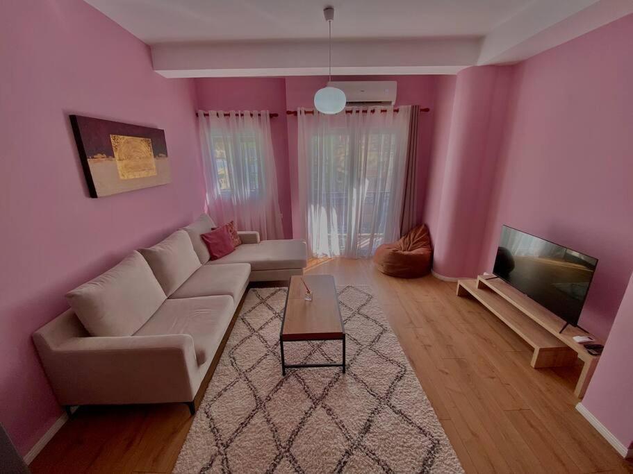 Coral Apartment - City Center Тирана Екстериор снимка